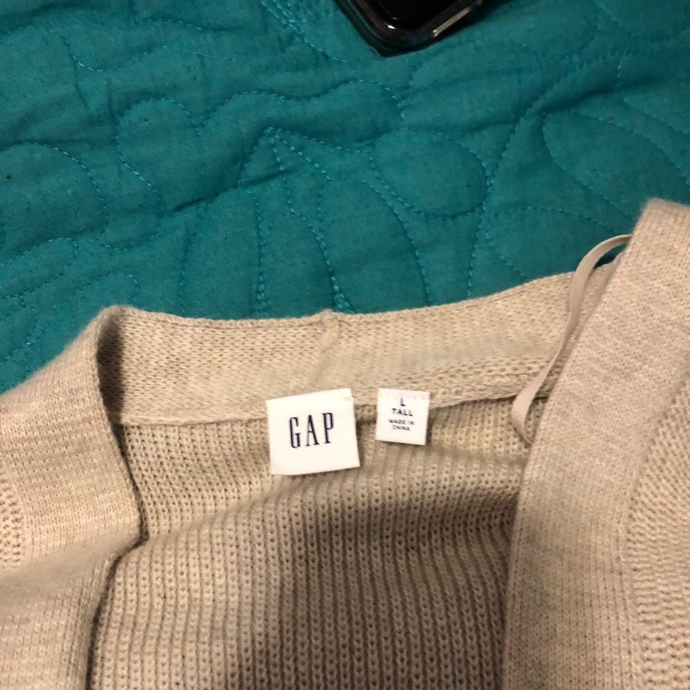 Cardigan - Picture 2 of 2